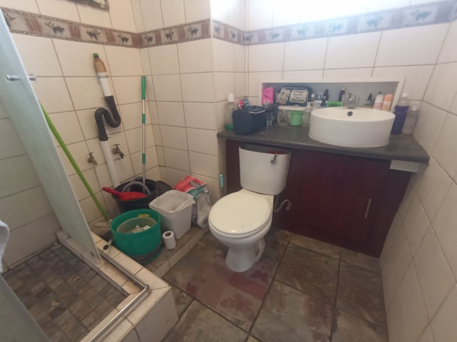 1 Bedroom Property for Sale in Potchefstroom North West